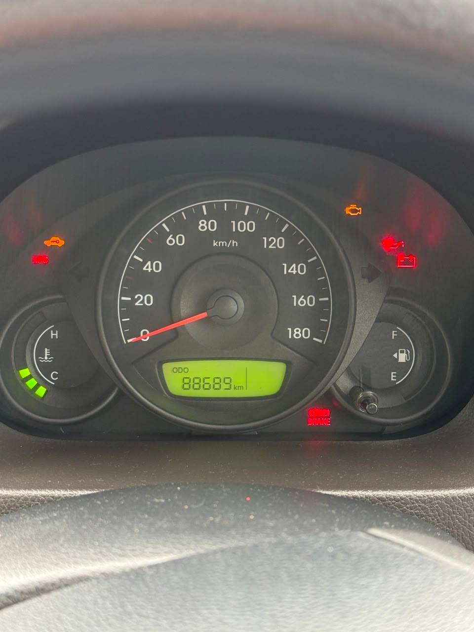View 2018 Hyundai EON Era Plus Image 7 Used 2018 Hyundai EON Era Plus Image 7