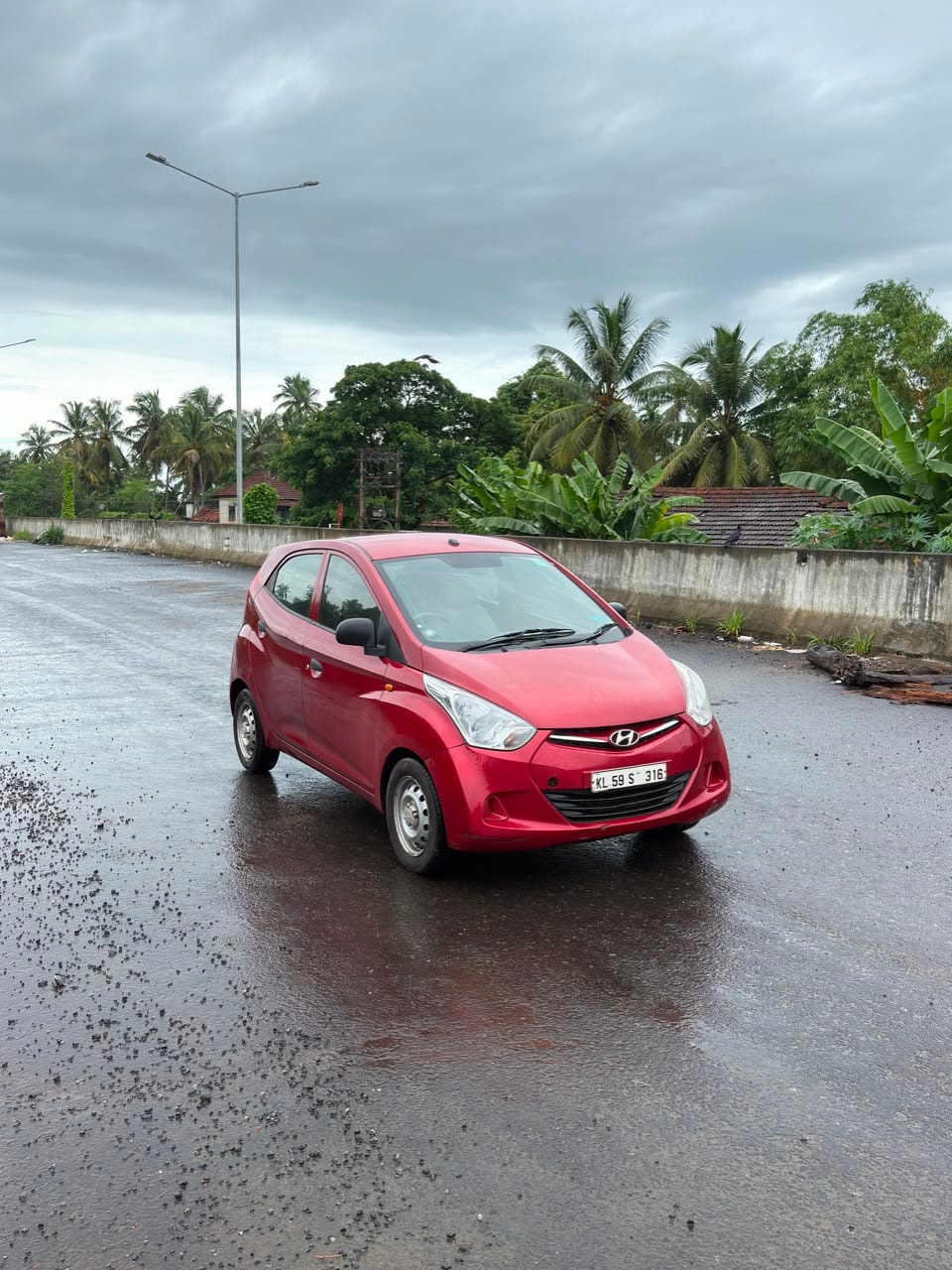 View 2018 Hyundai EON Era Plus Image 10 Used 2018 Hyundai EON Era Plus Image 10