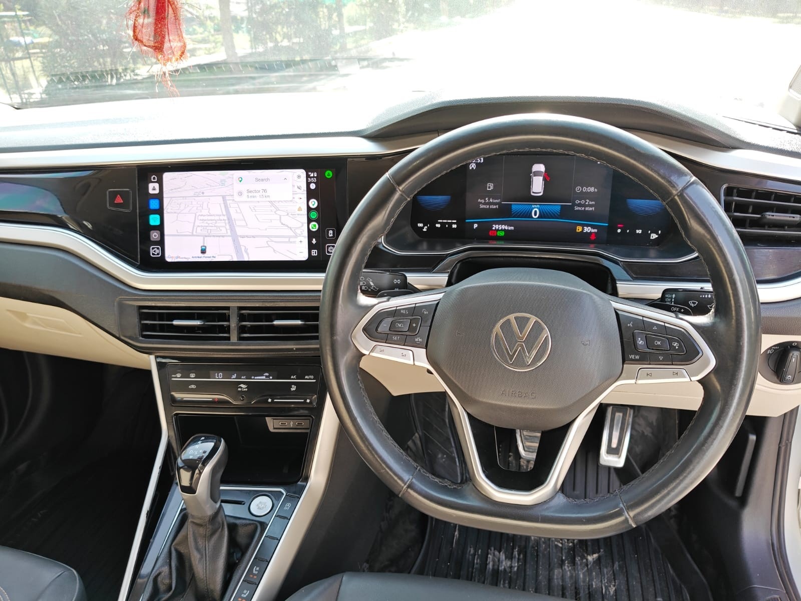 View 2022 Volkswagen Virtus Topline 1.0 TSI MT Image 11 Used 2022 Volkswagen Virtus Topline 1.0 TSI MT Image 11
