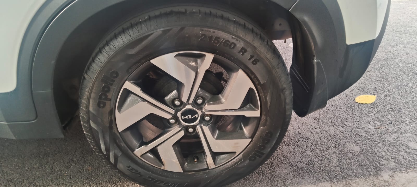 Used 2023 Kia Sonet Used 2023 Kia Sonet