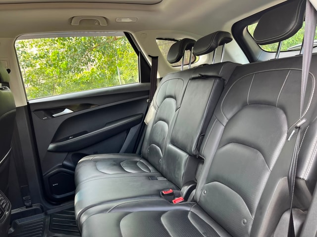 View MG Hector Image 5 Used MG Hector Image 5