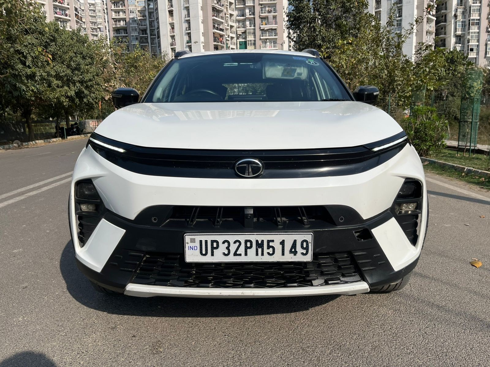 View 2024 Tata Nexon 1.2 Revotron Creative Plus DCA Image 2 Used 2024 Tata Nexon 1.2 Revotron Creative Plus DCA Image 2