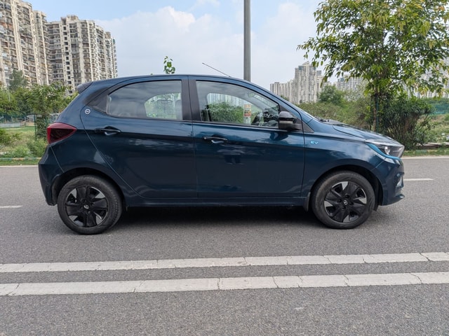 View Tata Tiago EV Image 8 Used Tata Tiago EV Image 8