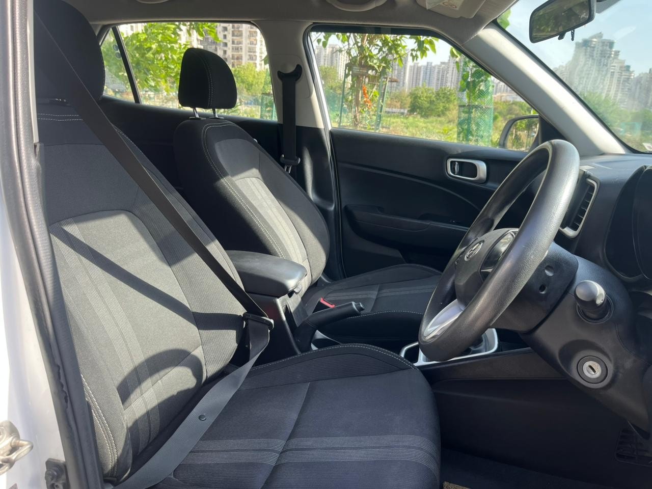 View 2021 Hyundai Venue S 1.2 Petrol Image 3 Used 2021 Hyundai Venue S 1.2 Petrol Image 3