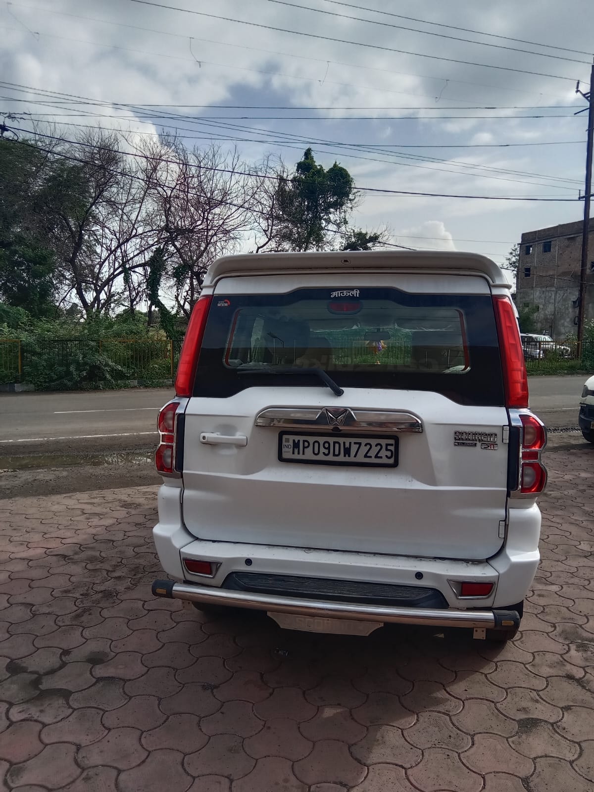 View 2024 Mahindra Scorpio Classic S11 CC 7 Seater Image 4 Used 2024 Mahindra Scorpio Classic S11 CC 7 Seater Image 4