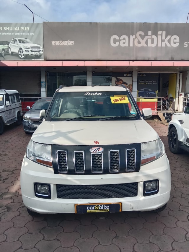 View Mahindra TUV300 Image 2 Used Mahindra TUV300 Image 2