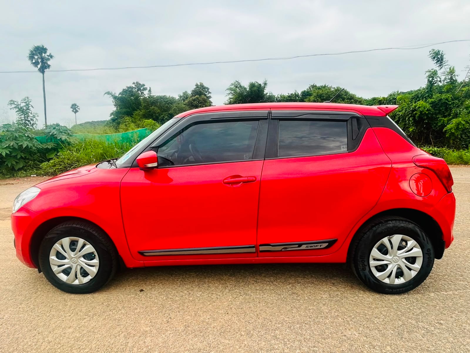 View 2019 Maruti Suzuki Swift VXI BS IV Image 4 Used 2019 Maruti Suzuki Swift VXI BS IV Image 4