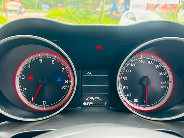 View Maruti Suzuki Swift Image 7 Used Maruti Suzuki Swift Image 7