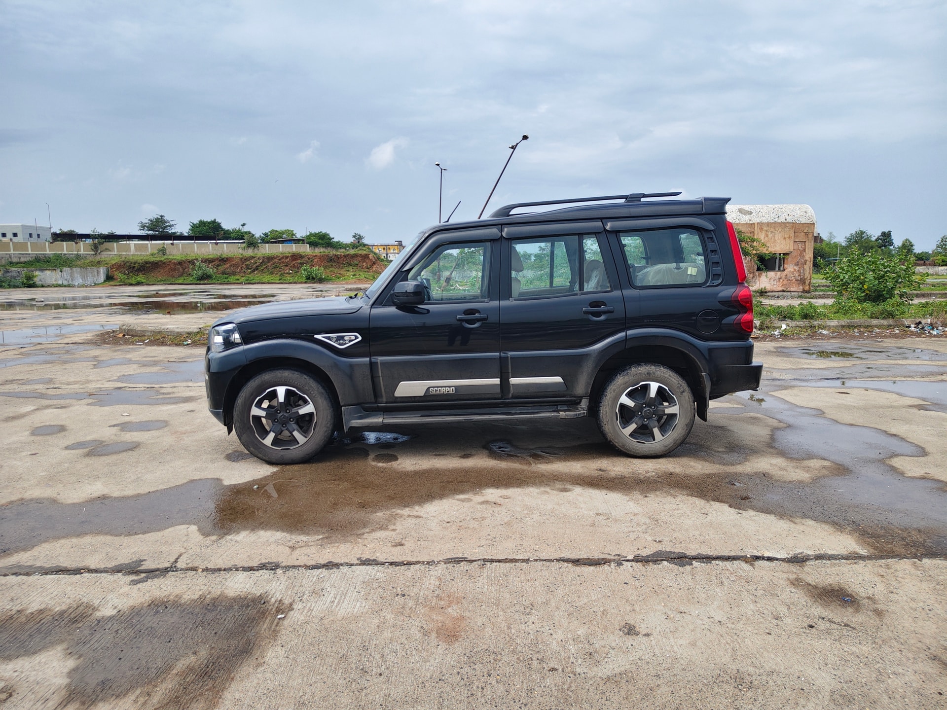 View 2023 Mahindra Scorpio Classic S11 CC 7 Seater Image 6 Used 2023 Mahindra Scorpio Classic S11 CC 7 Seater Image 6