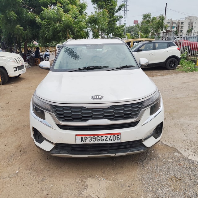 View Kia Seltos Image 3 Used Kia Seltos Image 3