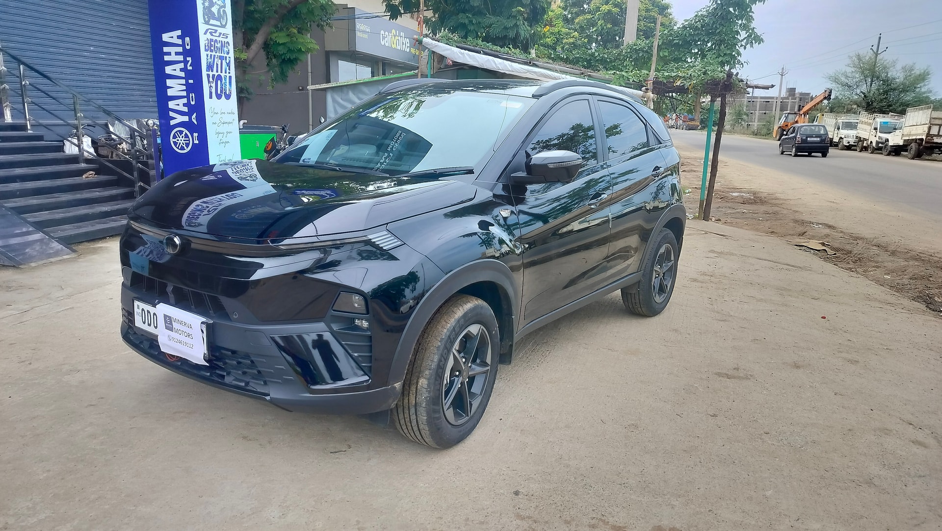 View 2026 Tata Nexon XZA Plus Petrol Dual Tone Image 1 Used 2026 Tata Nexon XZA Plus Petrol Dual Tone Image 1