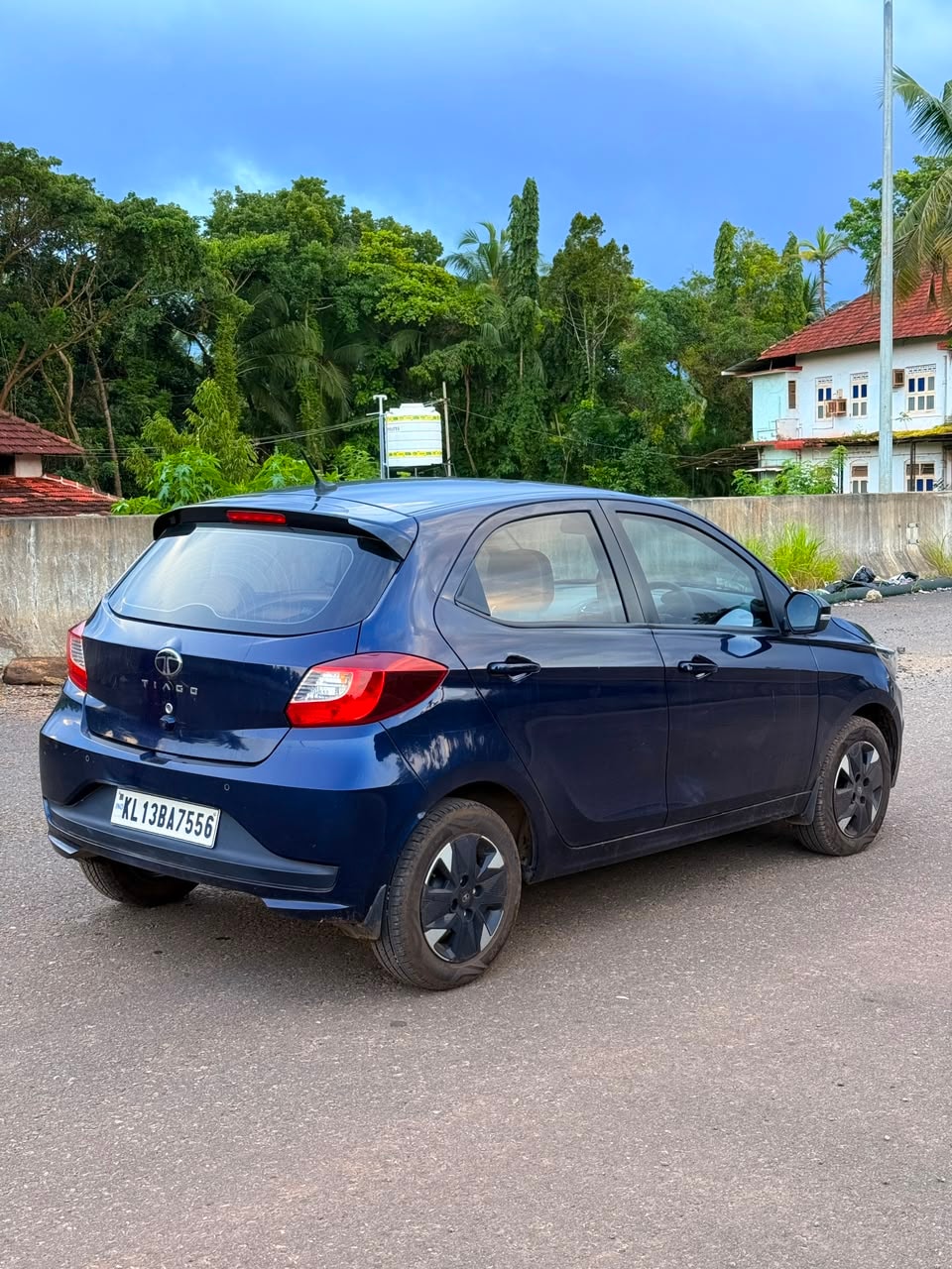 Used 2025 Tata Tiago Used 2025 Tata Tiago