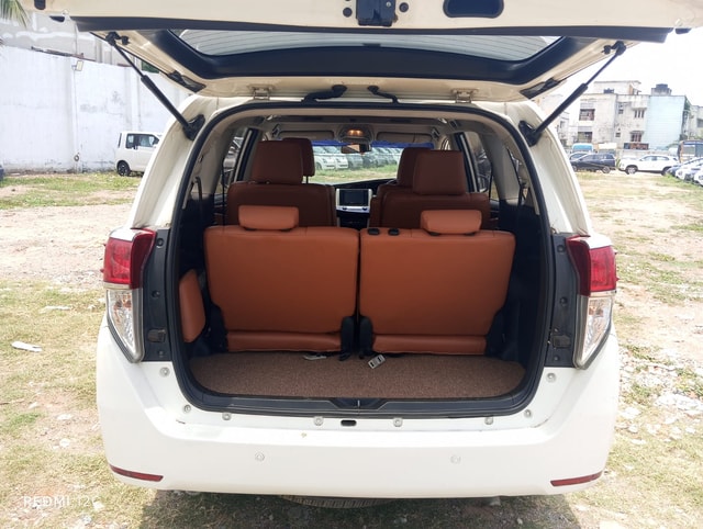 View Toyota Innova Crysta Image 12 Used Toyota Innova Crysta Image 12