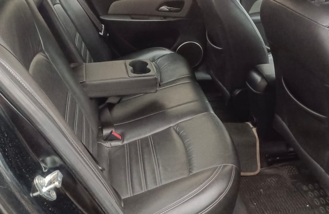 View Chevrolet Cruze Image 15 Used Chevrolet Cruze Image 15