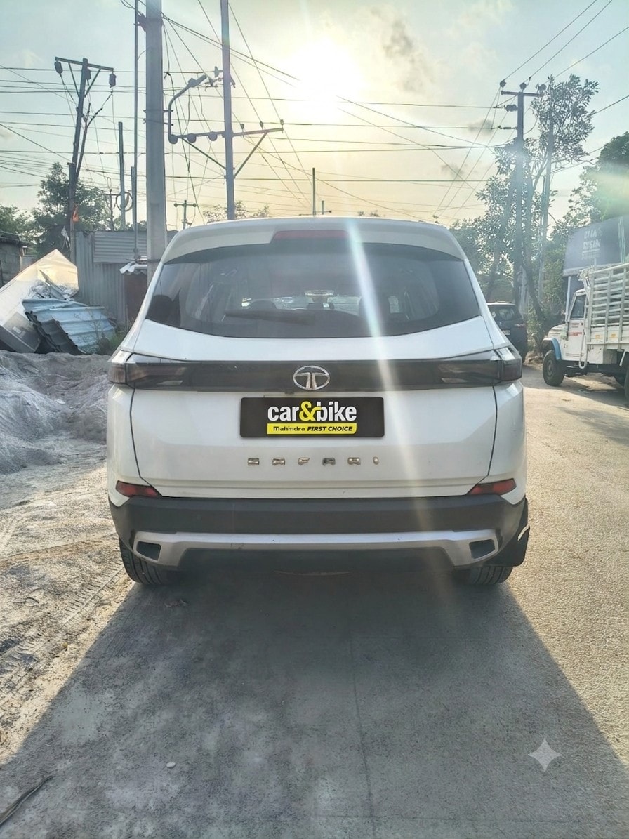 View 2021 Tata Safari XT Plus Image 3 Used 2021 Tata Safari XT Plus Image 3