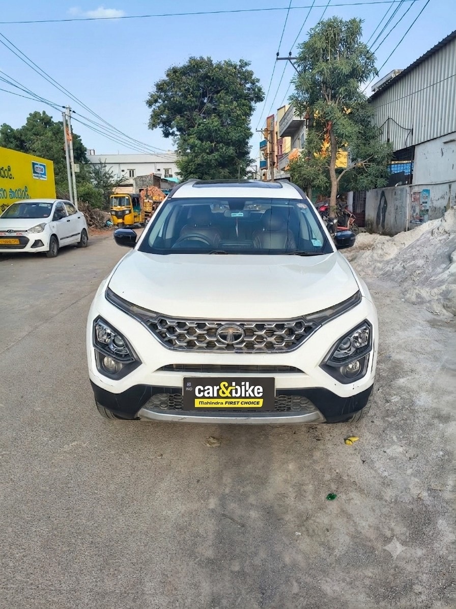 View 2021 Tata Safari XT Plus Image 2 Used 2021 Tata Safari XT Plus Image 2