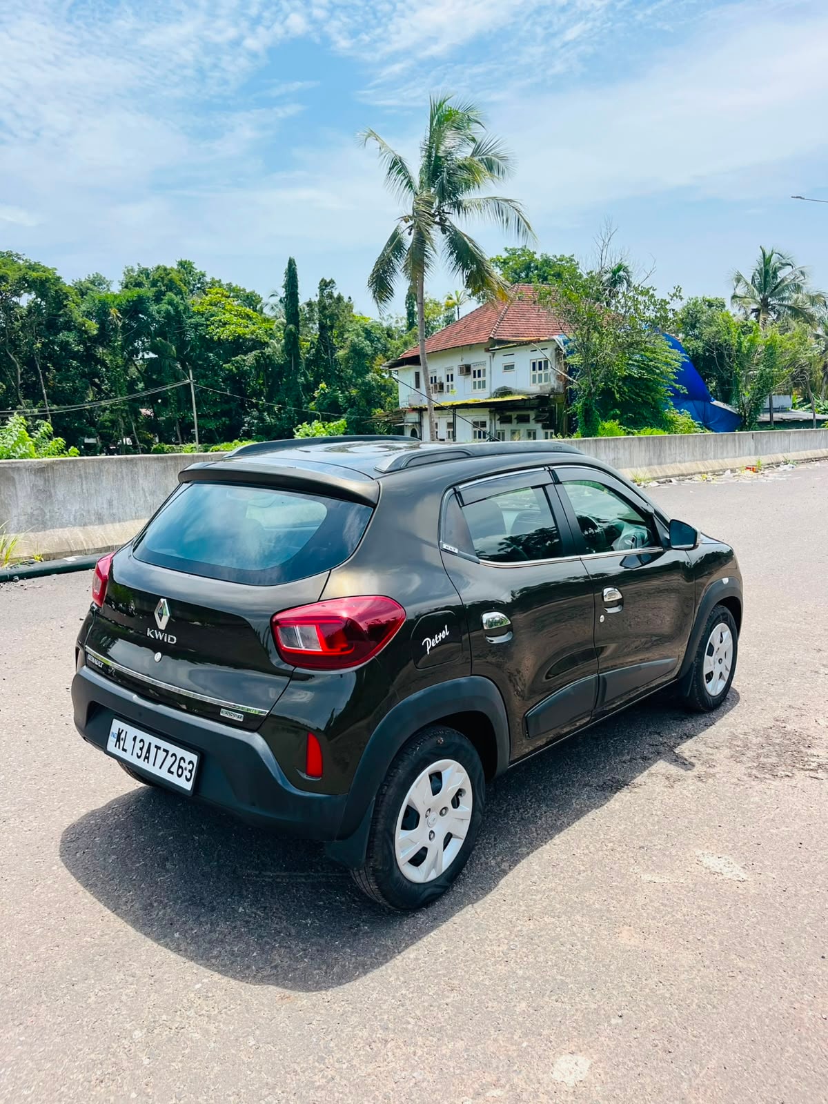 View 2021 Renault Kwid RXT 1.0 (O) BS IV Image 14 Used 2021 Renault Kwid RXT 1.0 (O) BS IV Image 14