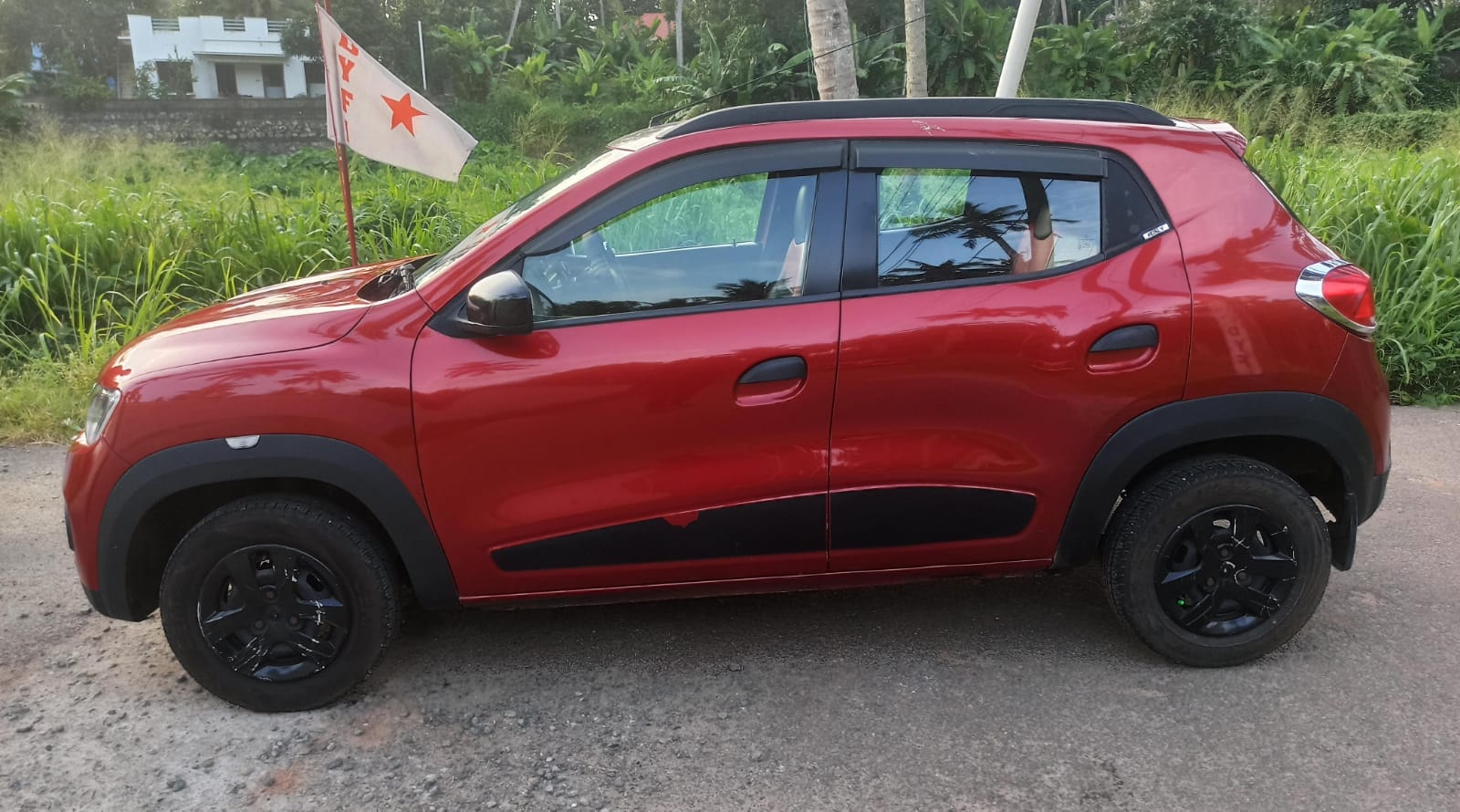 View 2018 Renault Kwid RXT 1.0 BS IV Image 16 Used 2018 Renault Kwid RXT 1.0 BS IV Image 16