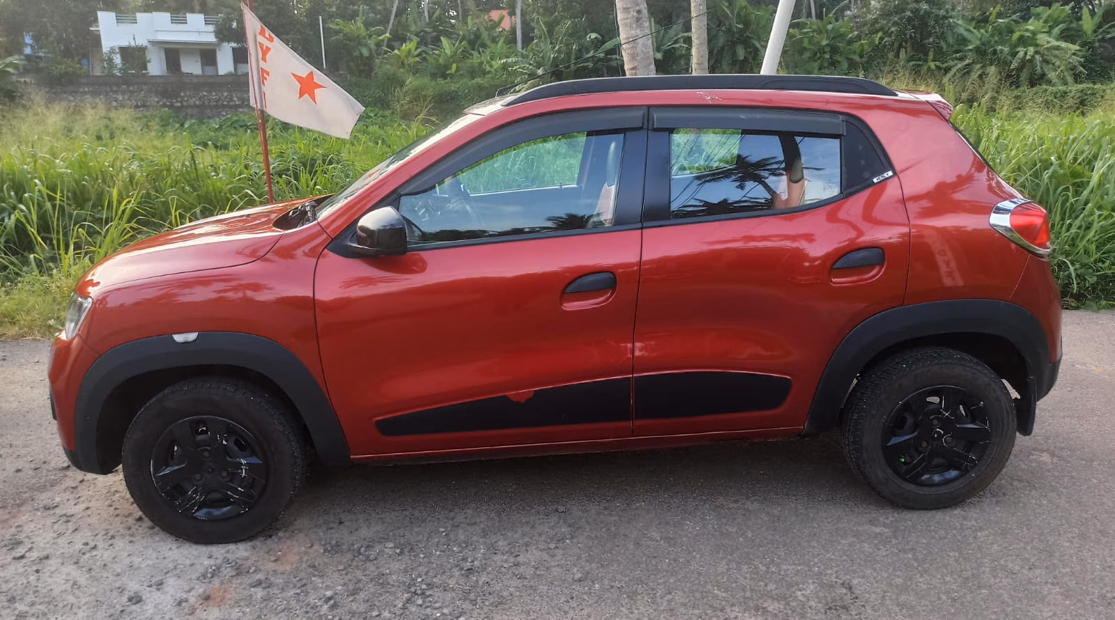 View 2018 Renault Kwid RXT 1.0 BS IV Image 6 Used 2018 Renault Kwid RXT 1.0 BS IV Image 6
