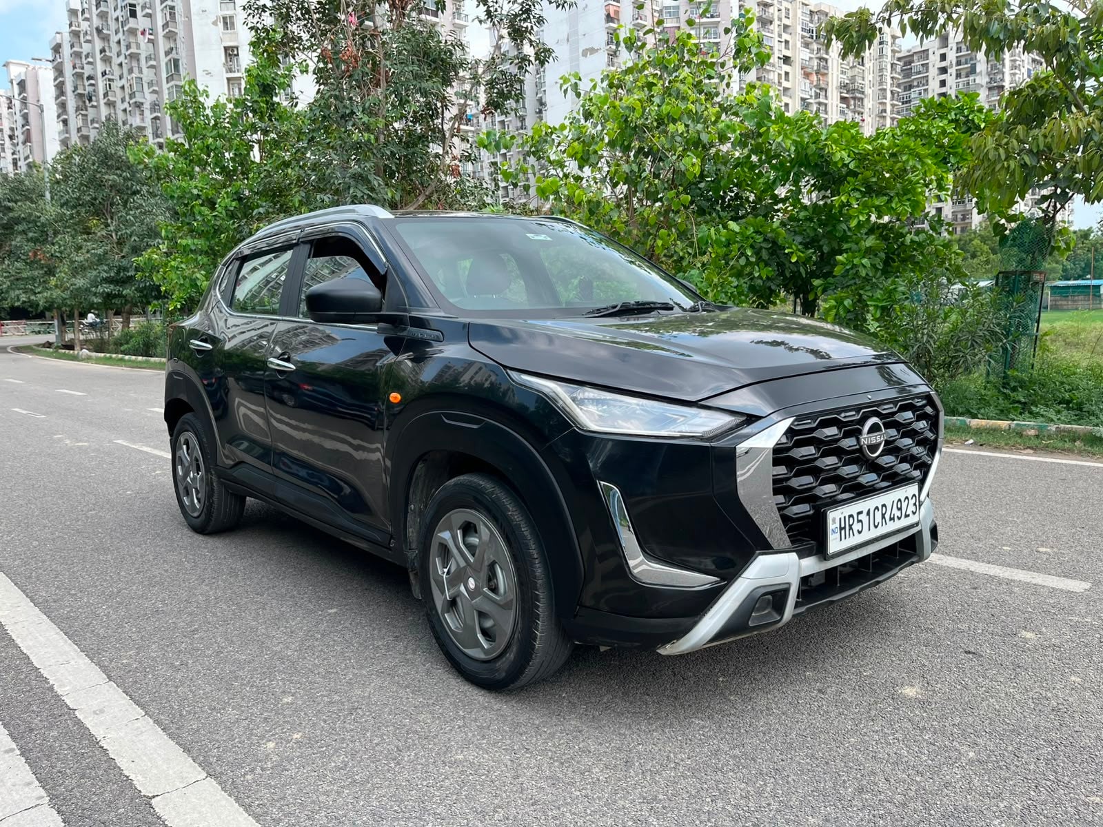 View 2024 Nissan Magnite Visia B4D 1.0 Petrol AMT Image 12 Used 2024 Nissan Magnite Visia B4D 1.0 Petrol AMT Image 12