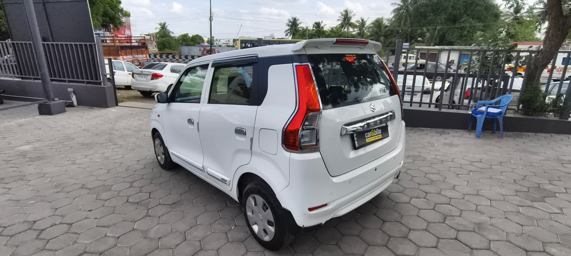 View 2022 Maruti Suzuki Wagon R VXI 1.0 Image 10 Used 2022 Maruti Suzuki Wagon R VXI 1.0 Image 10