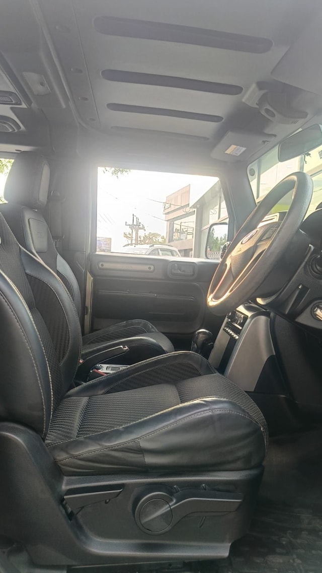 View Mahindra Thar Image 3 Used Mahindra Thar Image 3