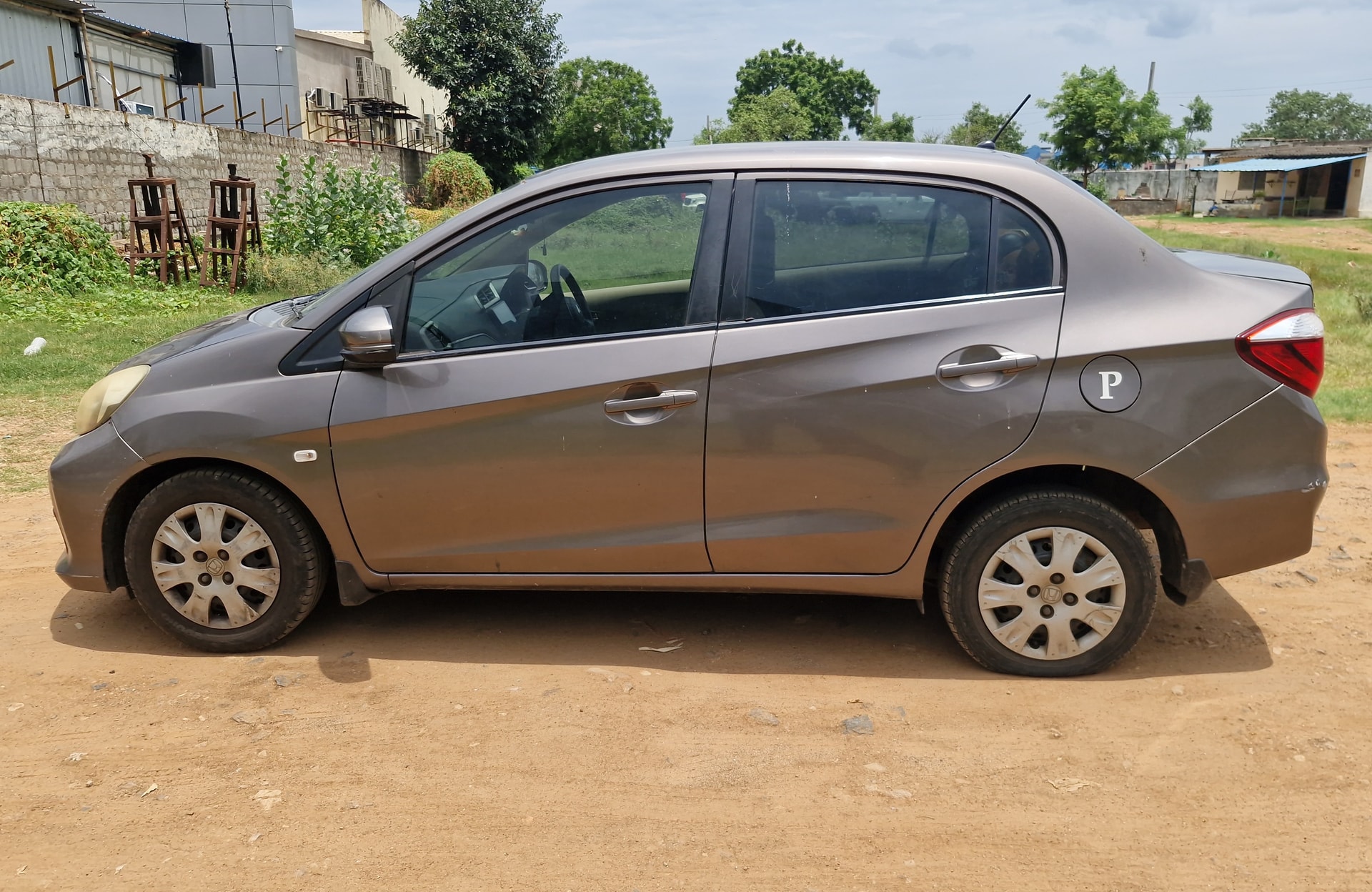 View 2017 Honda Amaze S MT Petrol BS IV Image 6 Used 2017 Honda Amaze S MT Petrol BS IV Image 6