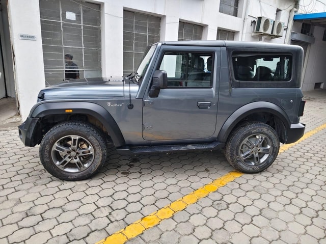 View Mahindra Thar Roxx Image 6 Used Mahindra Thar Roxx Image 6