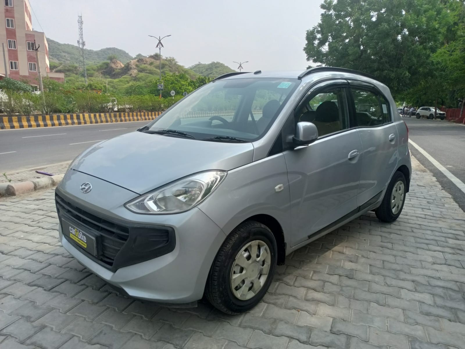 View 2018 Hyundai New Santro Era Petrol Image 1 Used 2018 Hyundai New Santro Era Petrol Image 1