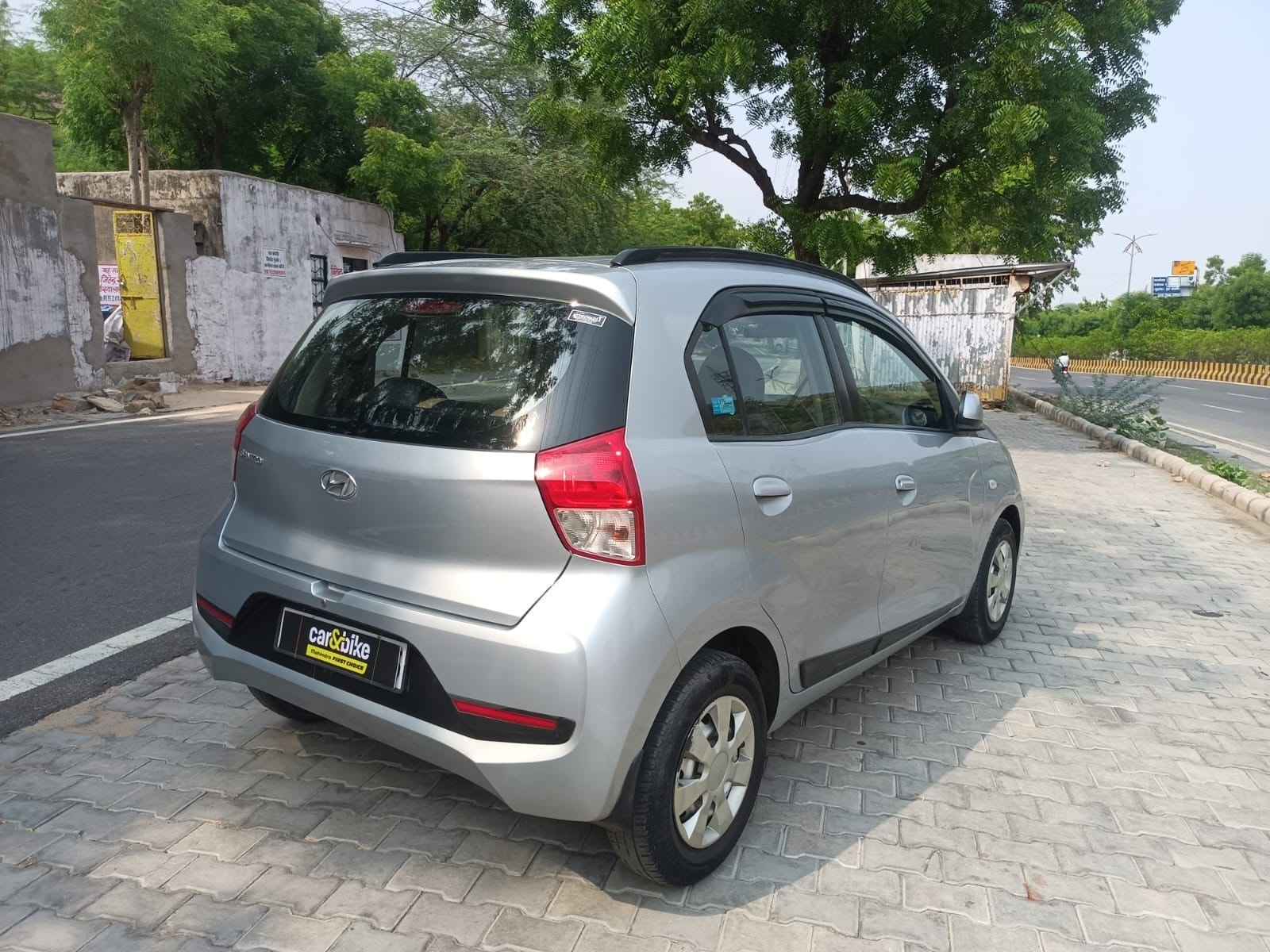 View 2018 Hyundai New Santro Era Petrol Image 14 Used 2018 Hyundai New Santro Era Petrol Image 14