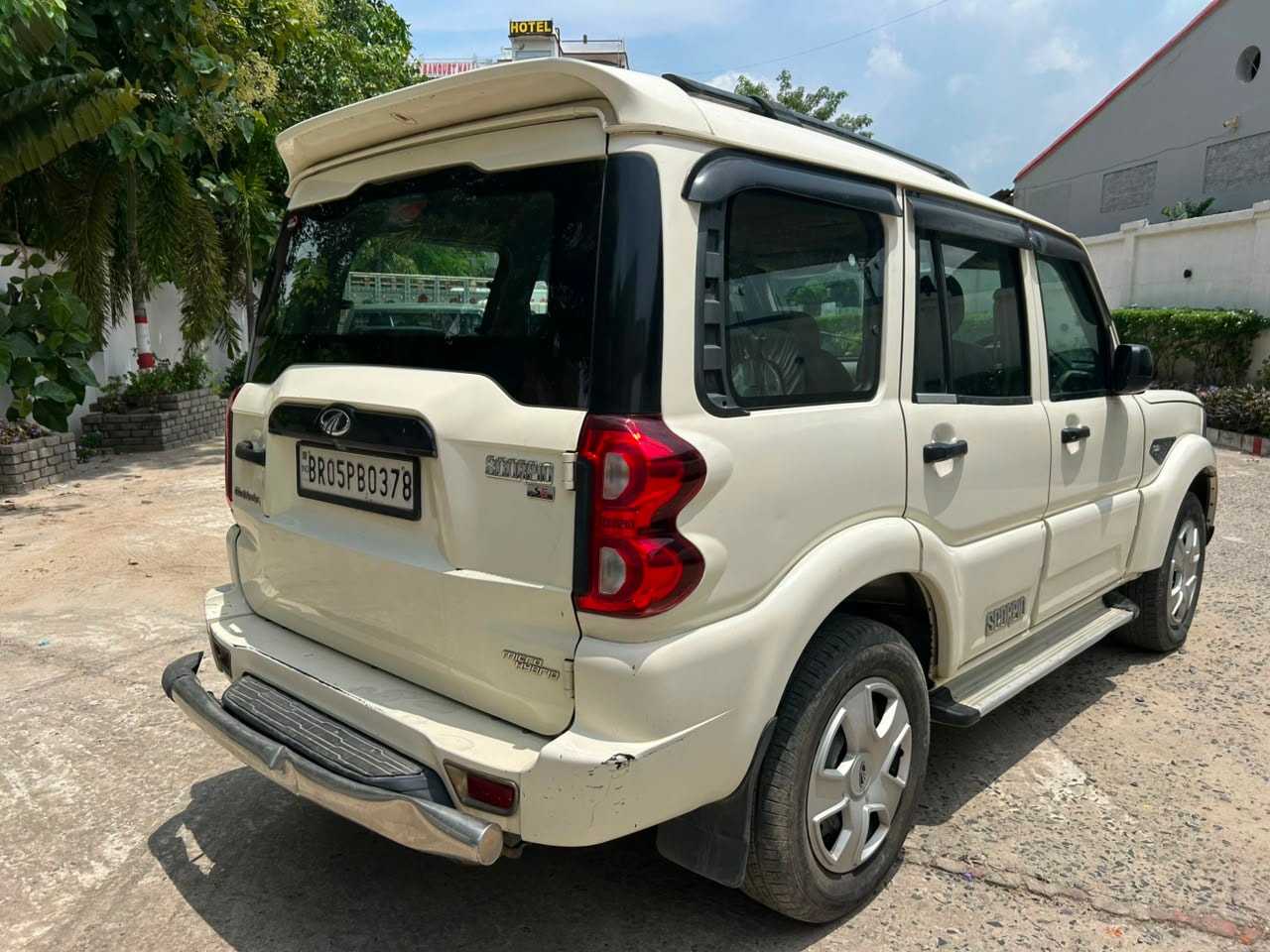 View 2019 Mahindra Scorpio S5 2WD BS IV Image 17 Used 2019 Mahindra Scorpio S5 2WD BS IV Image 17