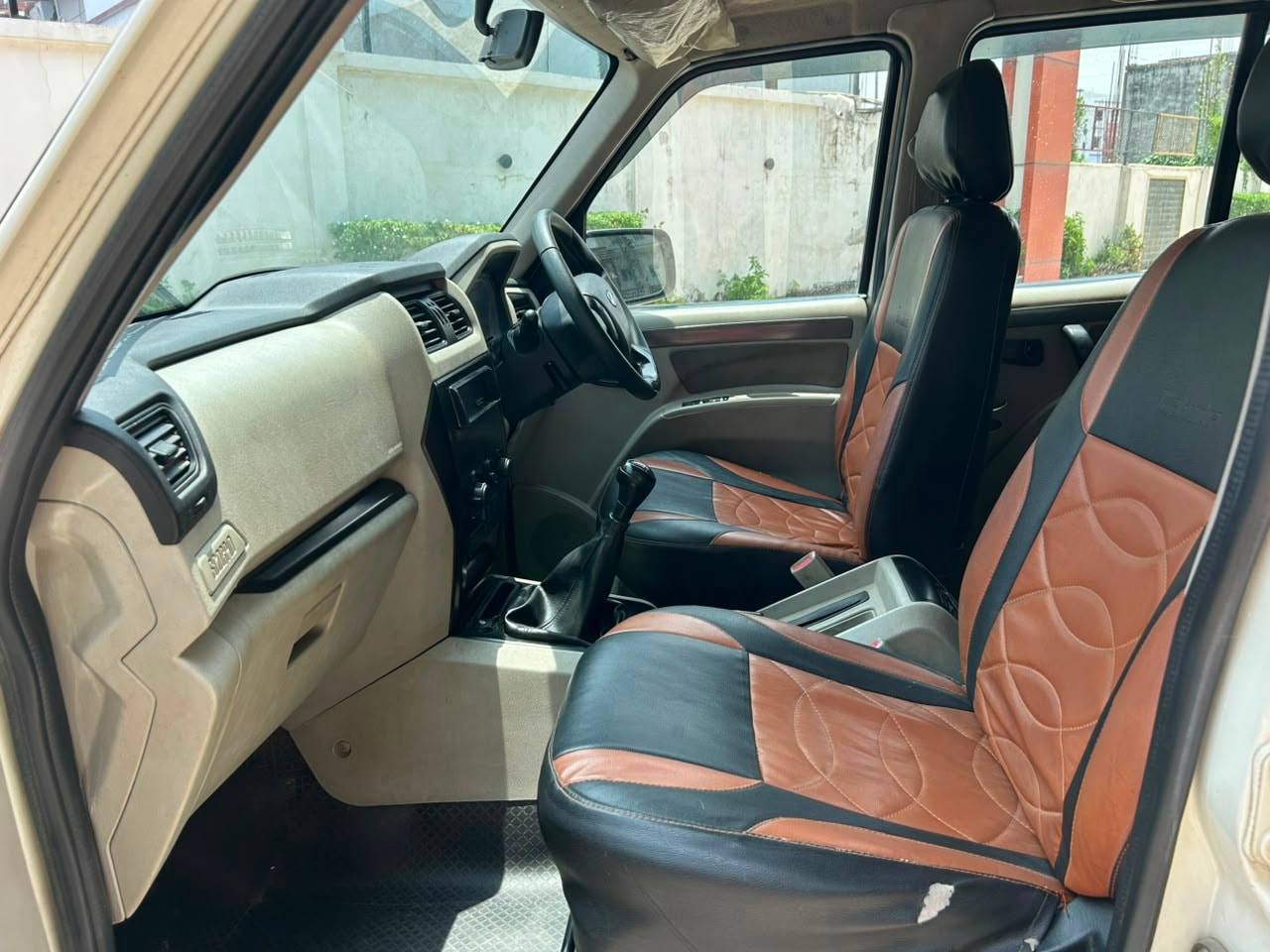 View 2019 Mahindra Scorpio S5 2WD BS IV Image 3 Used 2019 Mahindra Scorpio S5 2WD BS IV Image 3