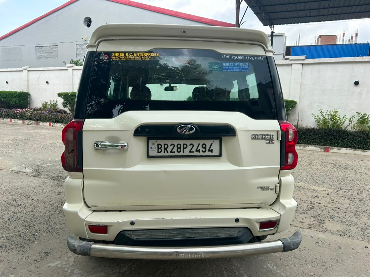 View 2020 Mahindra Scorpio S5 Image 4 Used 2020 Mahindra Scorpio S5 Image 4
