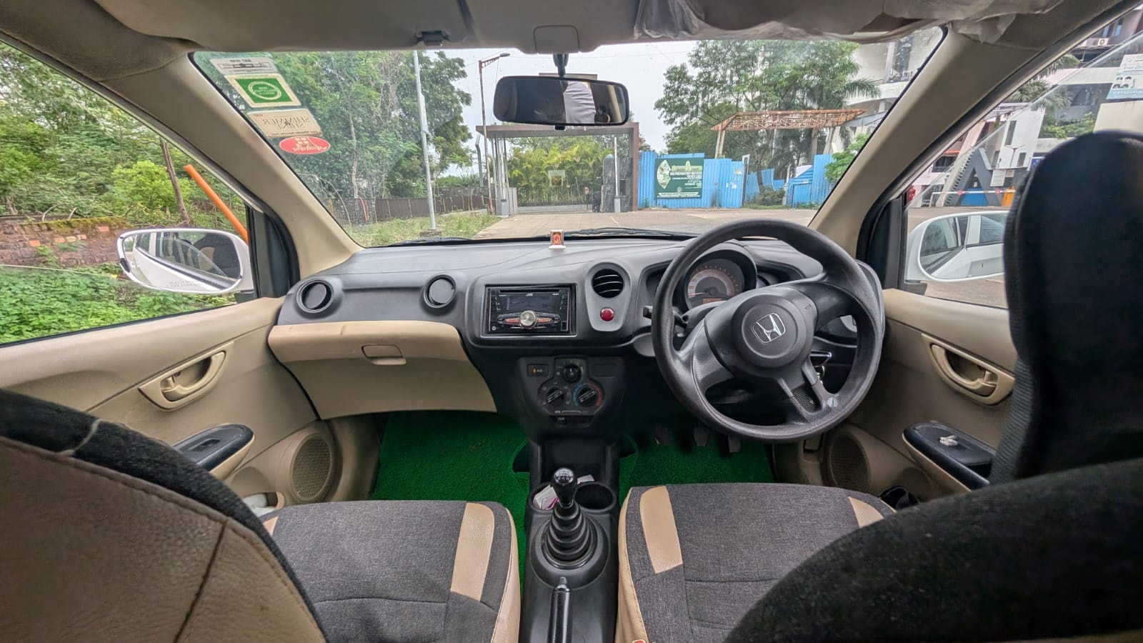 View 2015 Honda Brio Exclusive Edition Image 5 Used 2015 Honda Brio Exclusive Edition Image 5