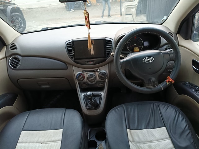 View Hyundai i10 Image 9 Used Hyundai i10 Image 9