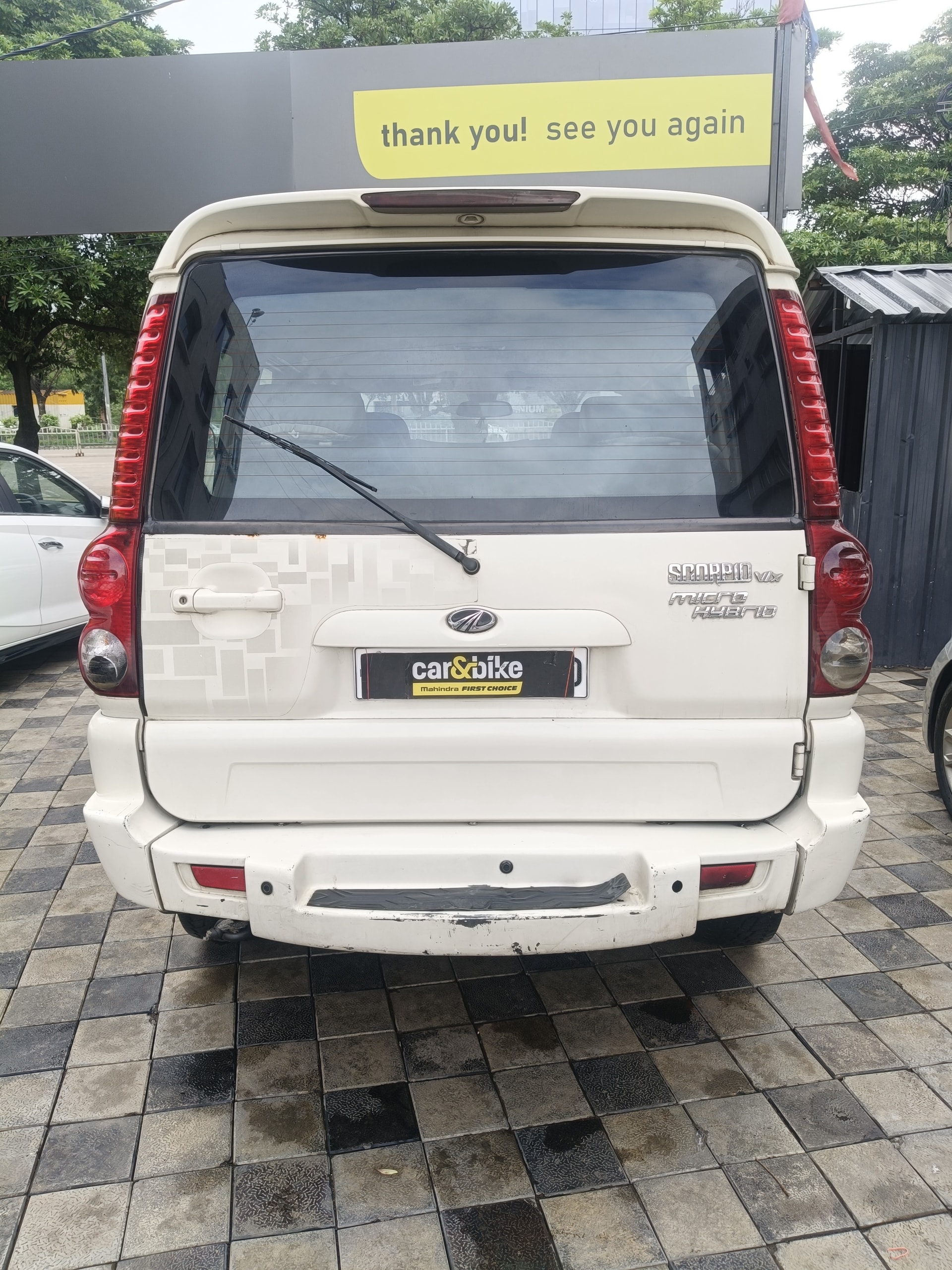 View 2011 Mahindra Scorpio VLX 2WD BS4 Image 4 Used 2011 Mahindra Scorpio VLX 2WD BS4 Image 4