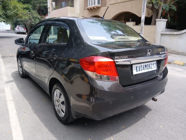 View Honda Amaze Image 6 Used Honda Amaze Image 6