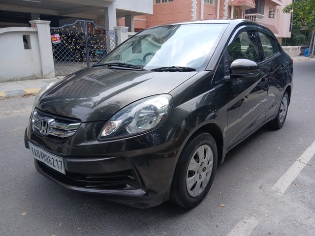 View Honda Amaze Image 1 Used Honda Amaze Image 1