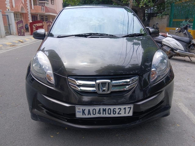 View Honda Amaze Image 2 Used Honda Amaze Image 2