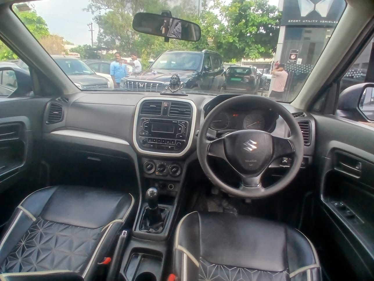 View 2021 Maruti Suzuki Vitara Brezza LXI Image 9 Used 2021 Maruti Suzuki Vitara Brezza LXI Image 9