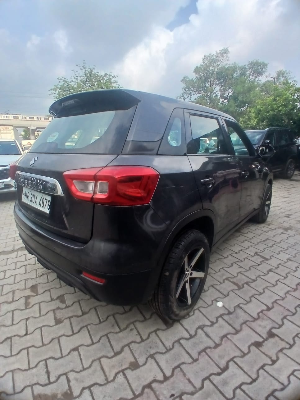 View 2021 Maruti Suzuki Vitara Brezza LXI Image 14 Used 2021 Maruti Suzuki Vitara Brezza LXI Image 14