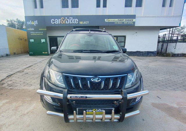 View Mahindra XUV500 Image 2 Used Mahindra XUV500 Image 2