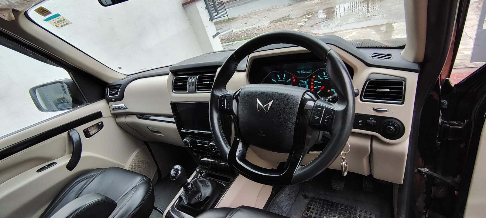 Used 2024 Mahindra Scorpio Classic Used 2024 Mahindra Scorpio Classic