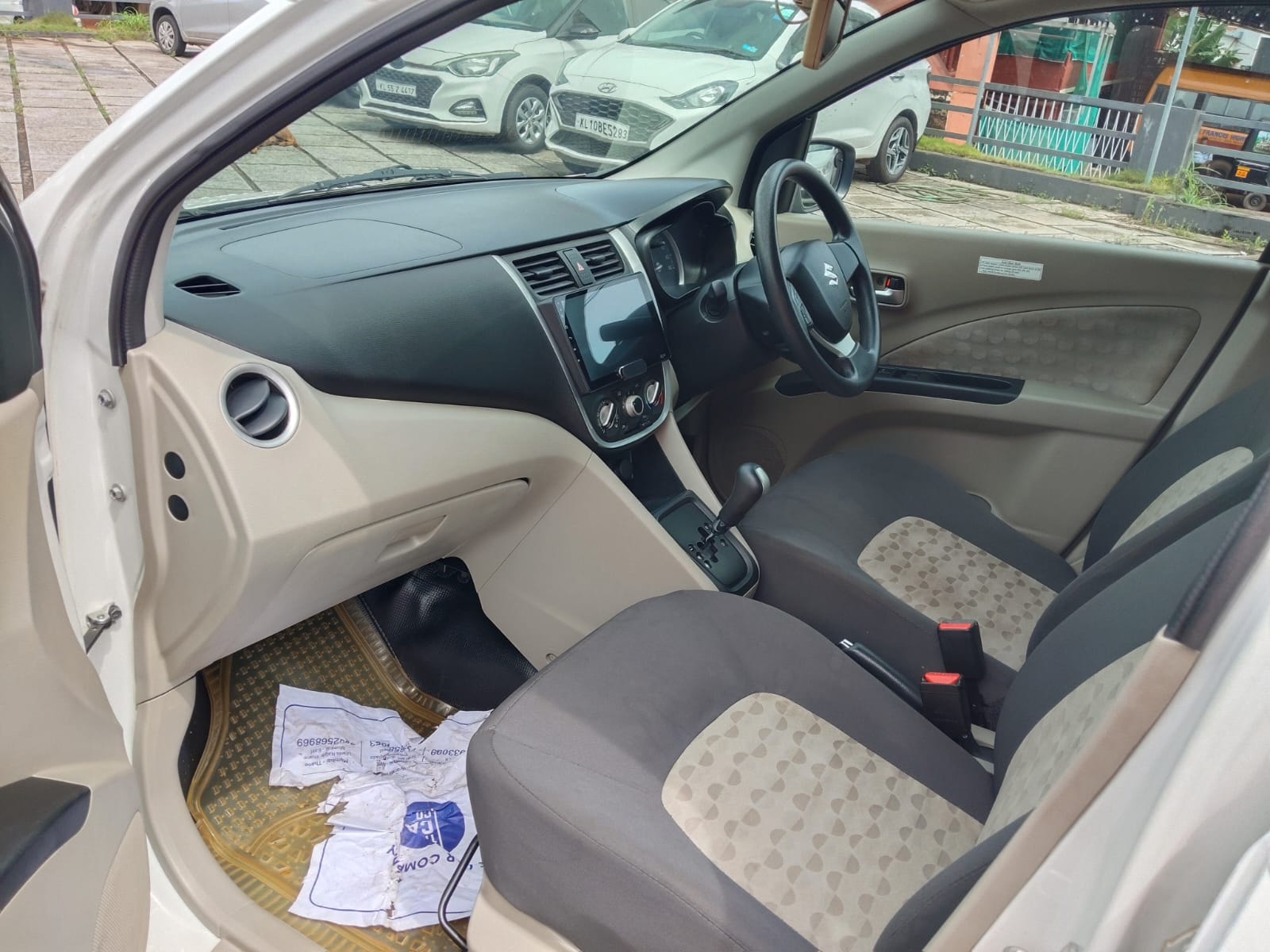 View 2016 Maruti Suzuki Celerio ZXI AMT BS IV Image 13 Used 2016 Maruti Suzuki Celerio ZXI AMT BS IV Image 13