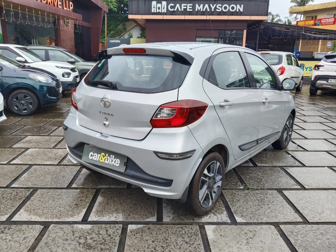 Used 2021 Tata Tiago Used 2021 Tata Tiago