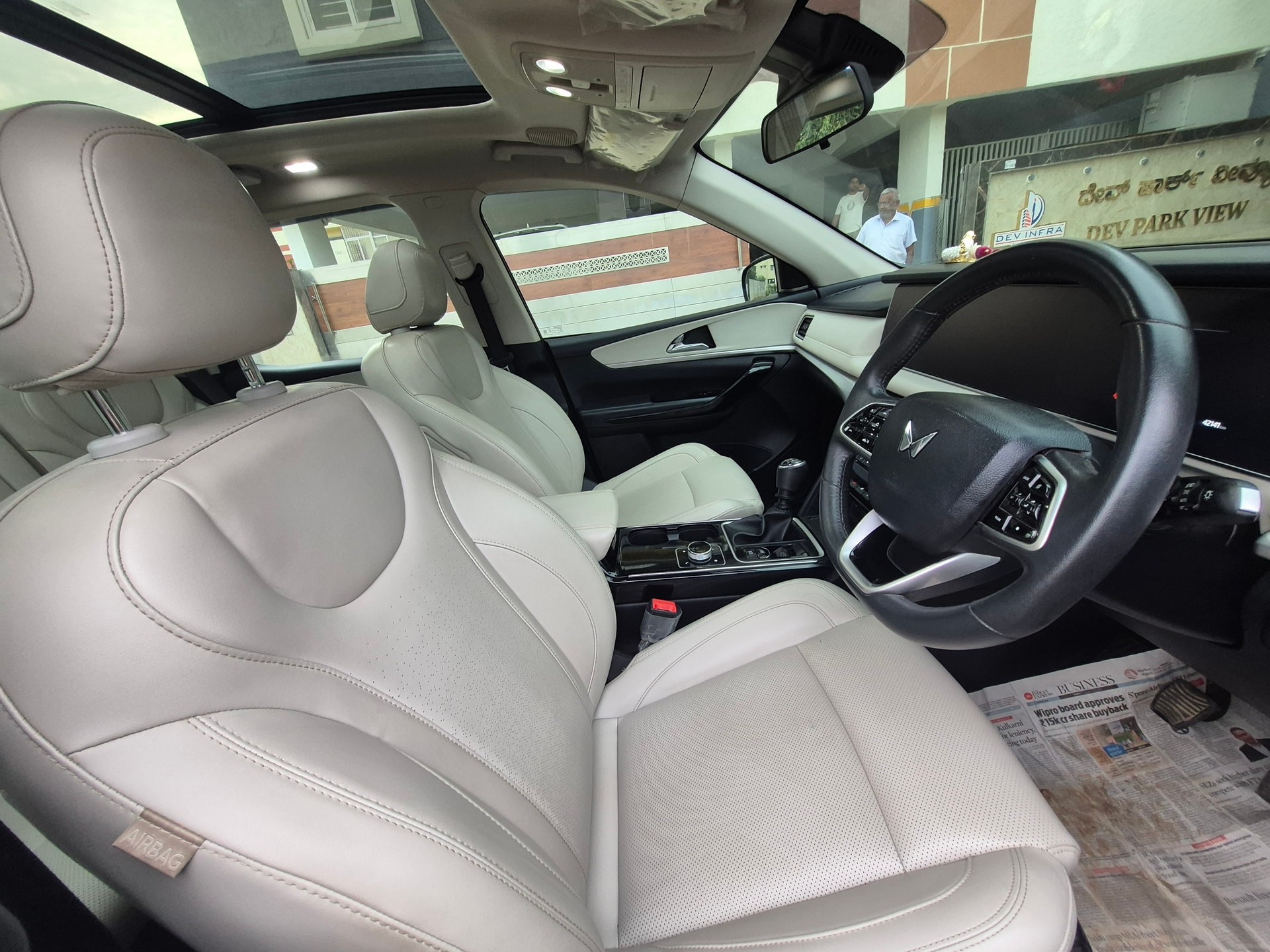 Used 2024 Mahindra XUV700 Used 2024 Mahindra XUV700