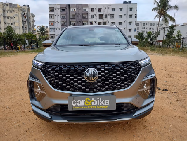 View MG Hector Plus Image 2 Used MG Hector Plus Image 2