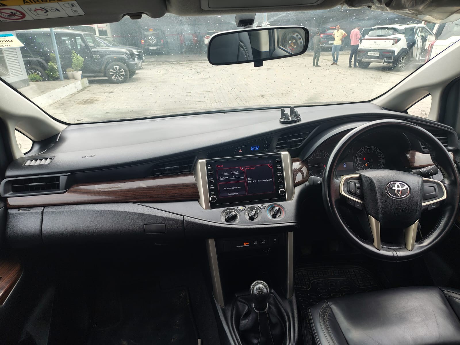 Used 2021 Toyota Innova Crysta Used 2021 Toyota Innova Crysta