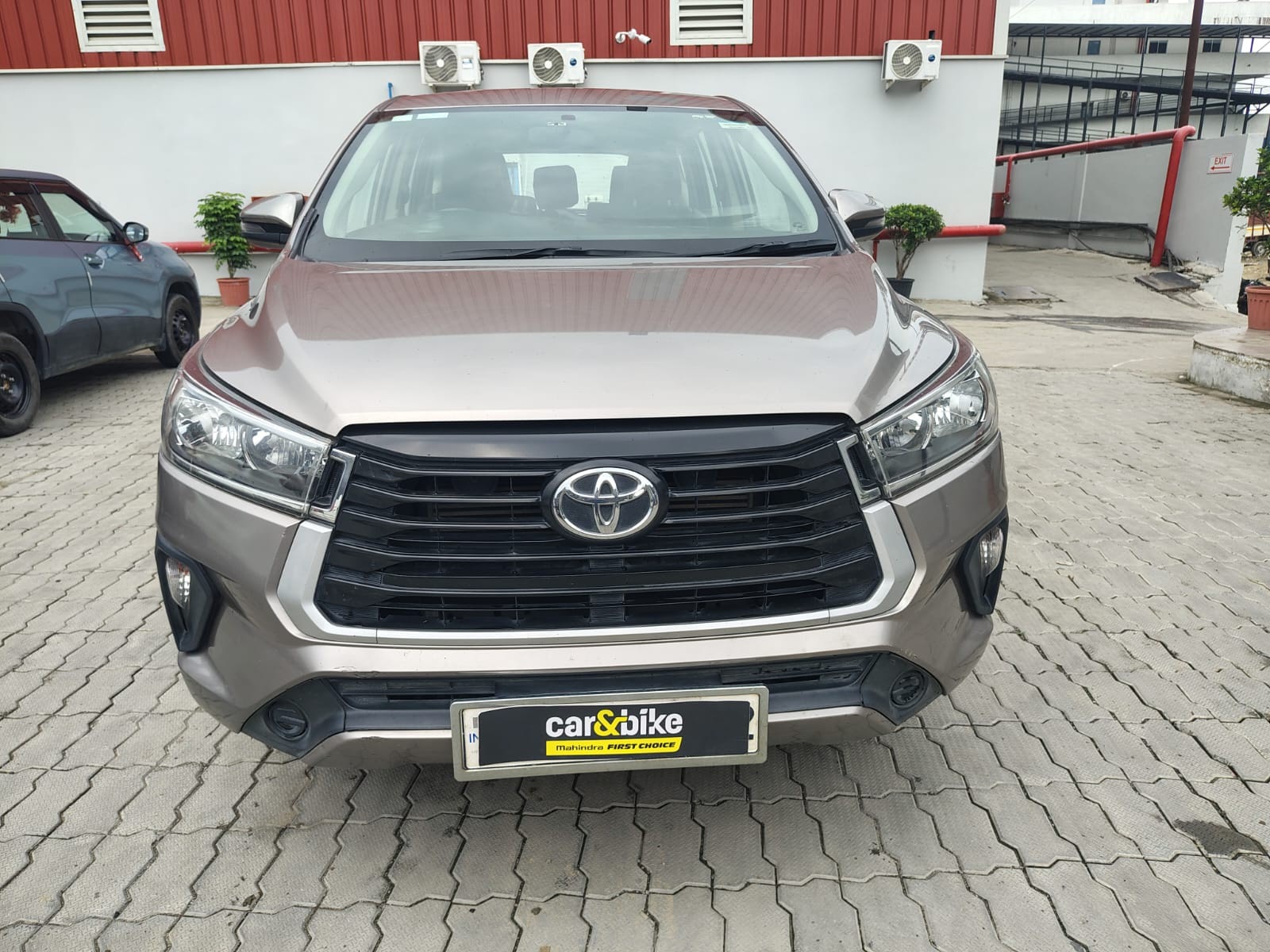 Used 2021 Toyota Innova Crysta Used 2021 Toyota Innova Crysta