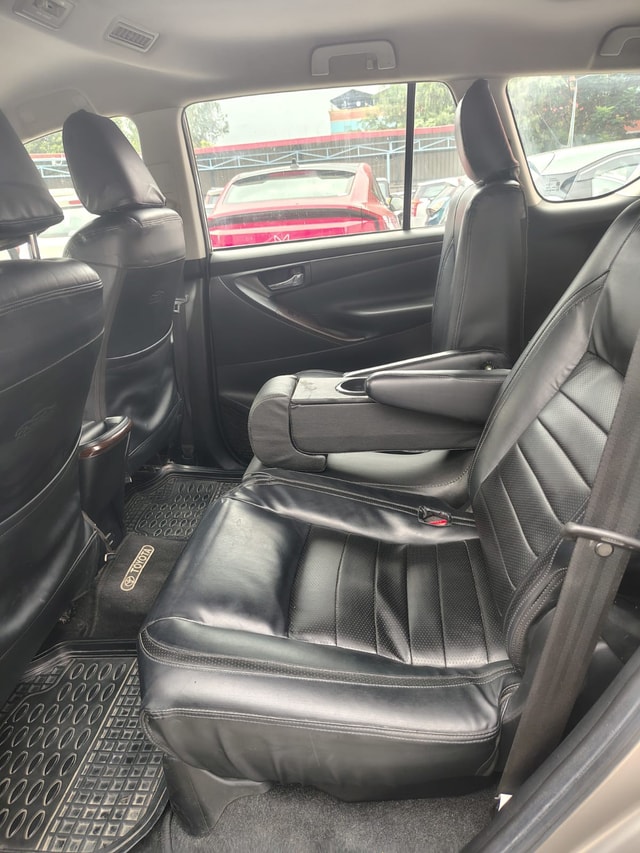 View Toyota Innova Crysta Image 15 Used Toyota Innova Crysta Image 15